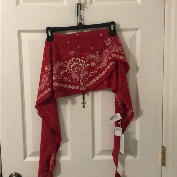 Bandana Top - Picture 1 of 4